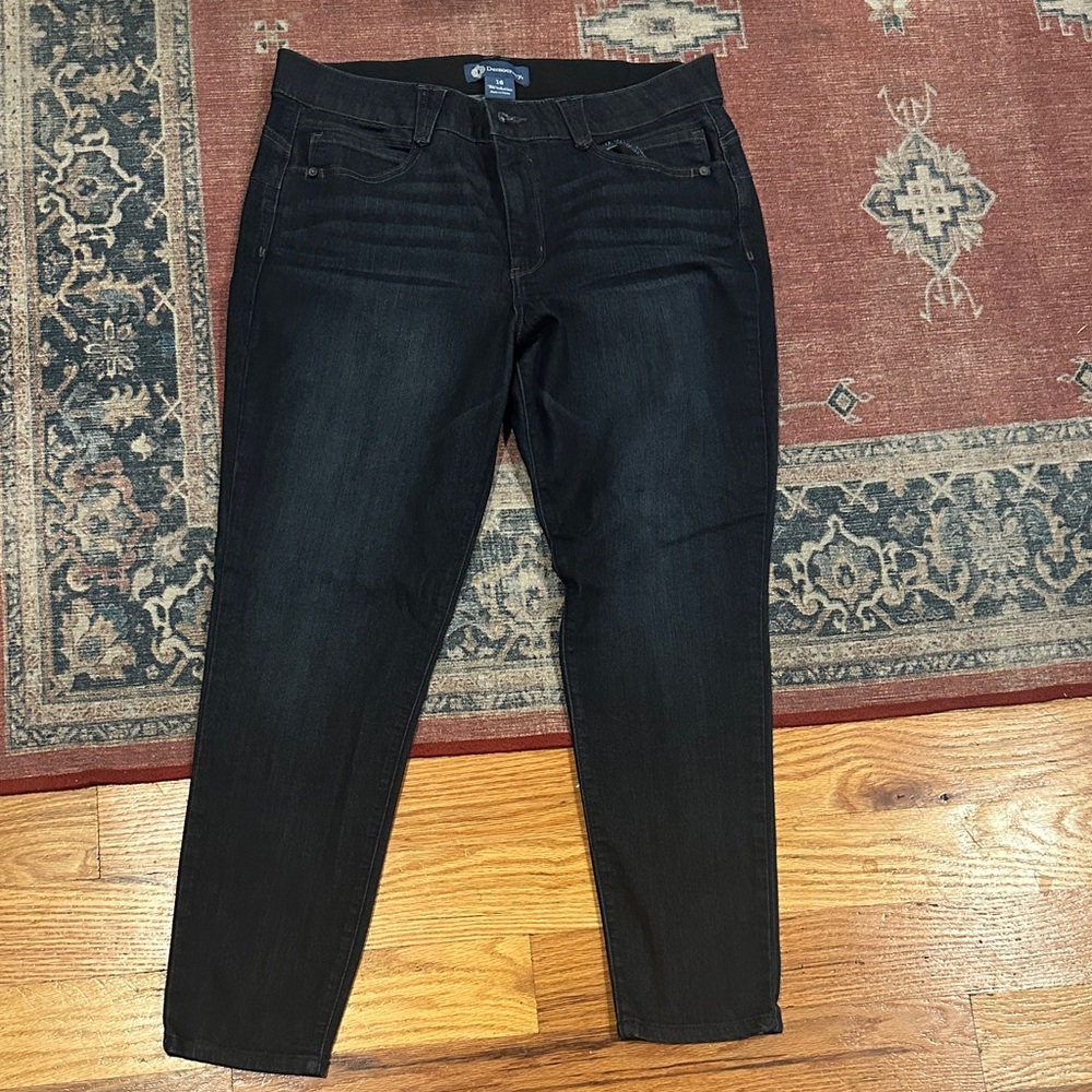 Classic Black Women's Jeans